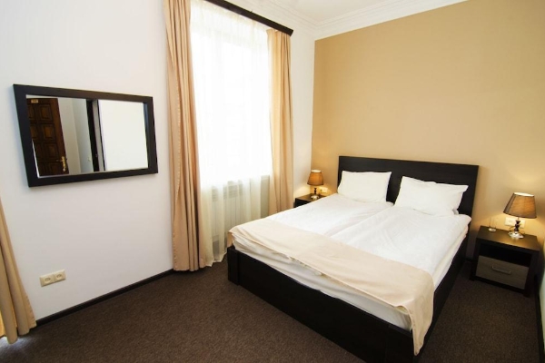City Centre Hotel by Picnic (Eriwan)